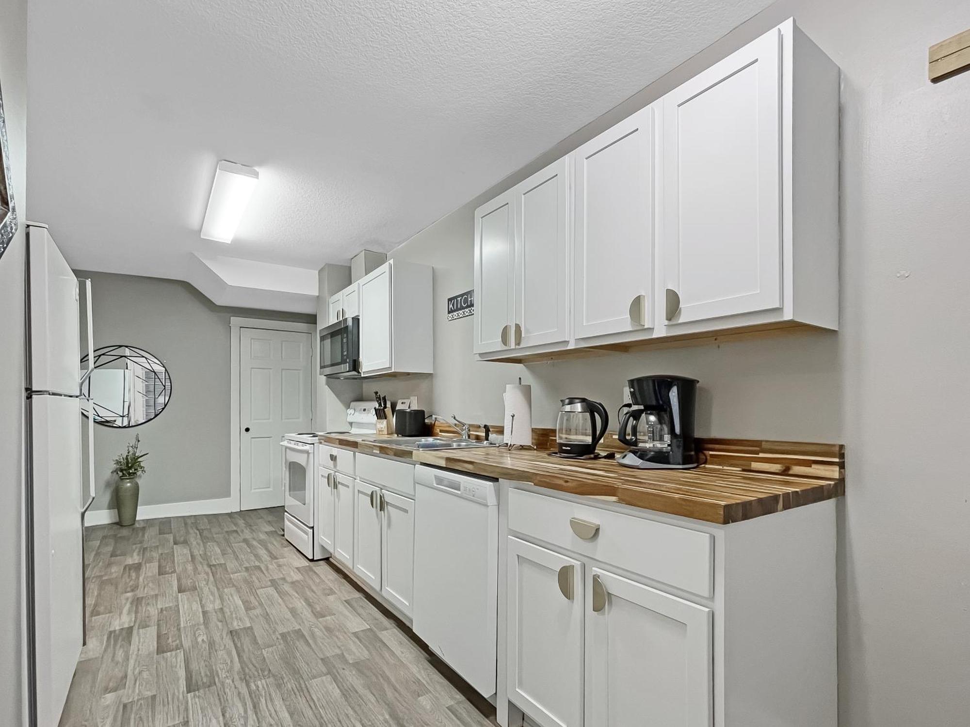 Chic 2Br Duplex Free Parking Near Hospitals Villa Des Moines Eksteriør bilde